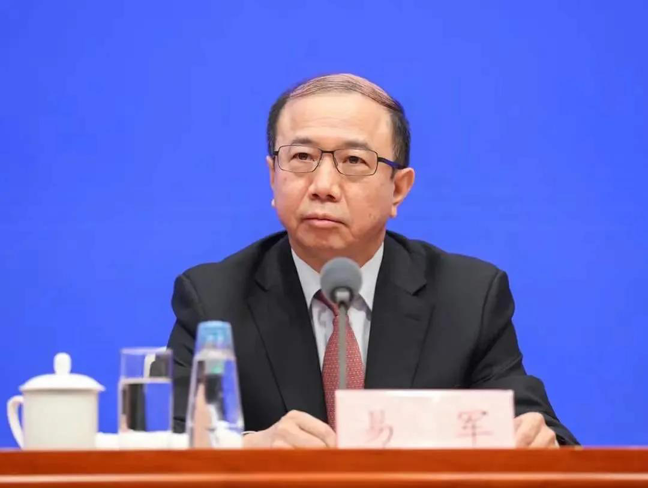 住建部加快推进建设工程企业资质管理制度改革