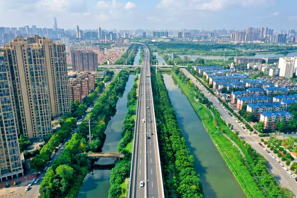 再斩三项大奖!新质生产力UP!